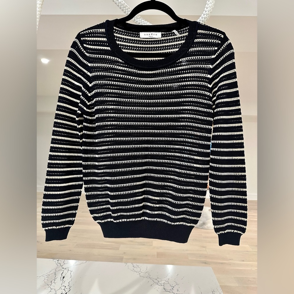 Sandro Black and gold sweater women’s size 1